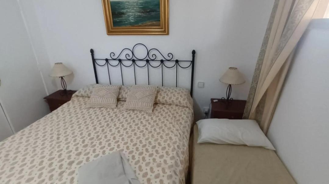 Apartamento Acapulco Luxe Piso 3 En 1A Linea Playa Poniente Benidorm Top Vistas Al Mar Espectaculares Y De Luxe Con Acceso A Piscina Y Garaje Privado Exterior photo